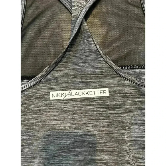Gymshark x Nikki Blackketter Twist Back Tank Top Size Medium High Neck Gray Mesh - Picture 4 of 8